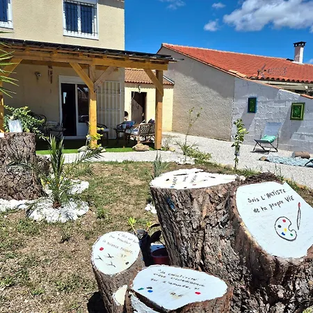 Maison L'atelier Creole Avec Jardin Et Terrasse Couverte * Saint-Estève